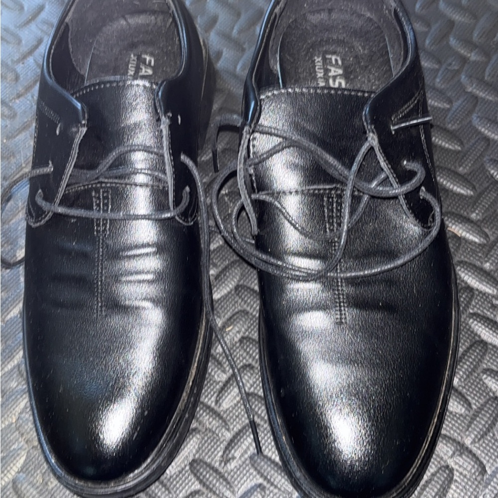 Men's Black Dress Shoes
